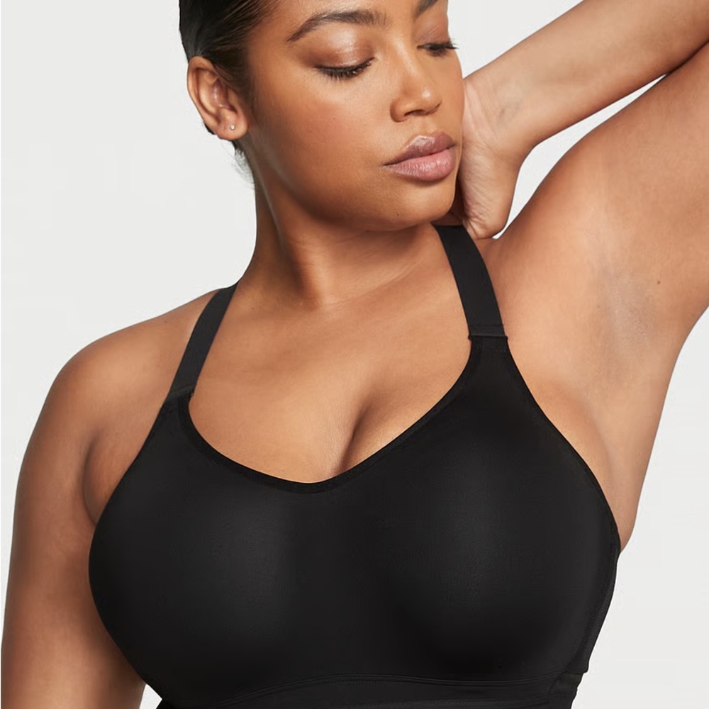 NEW Incredible Plunge Sports Bra Size 34 D